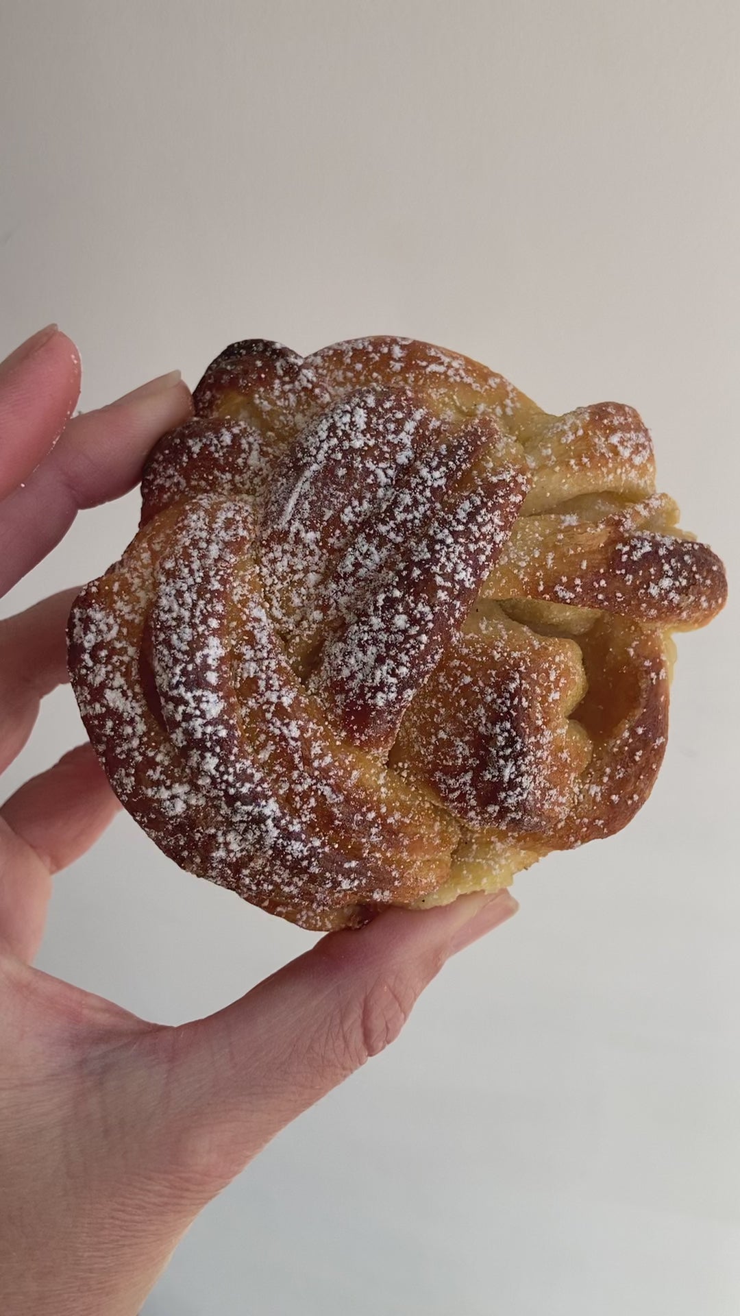 Kouign amann bun